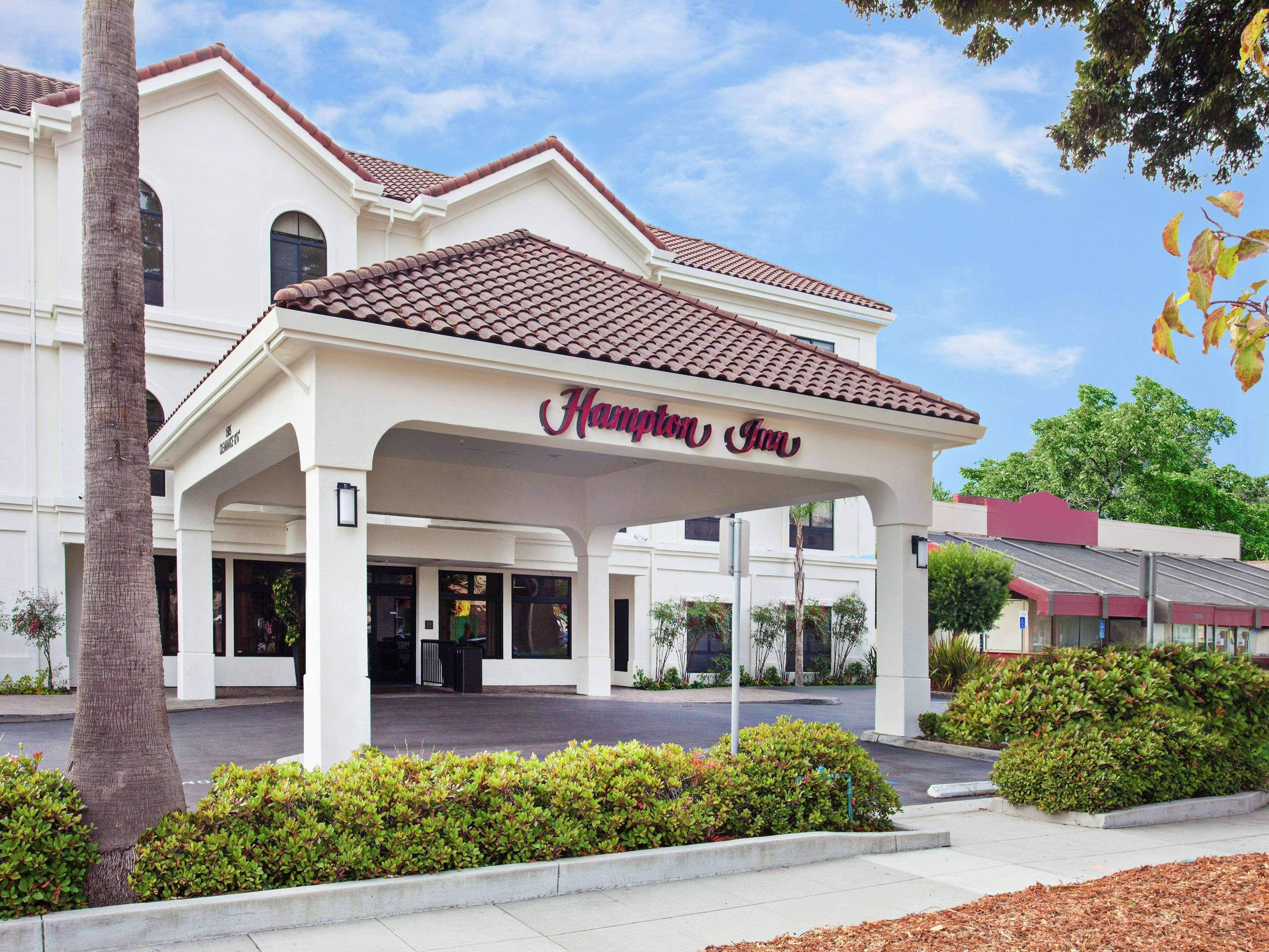 Hampton Inn Santa Cruz Exterior photo